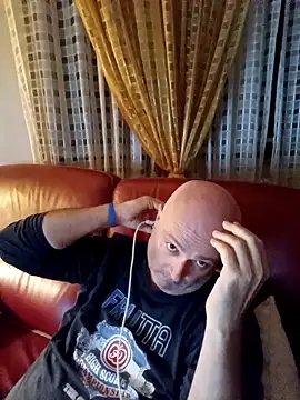 Alexis Bull online show from 10/23/25, 11:14