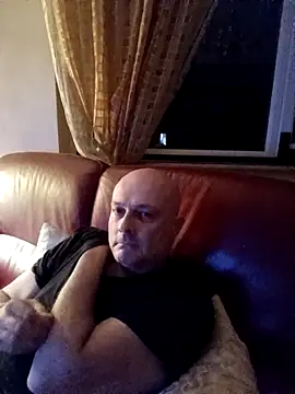 Alexis Bull online show from 02/08/26, 11:52