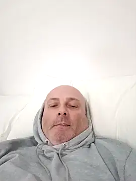 Alexis Bull online show from 02/11/26, 03:06