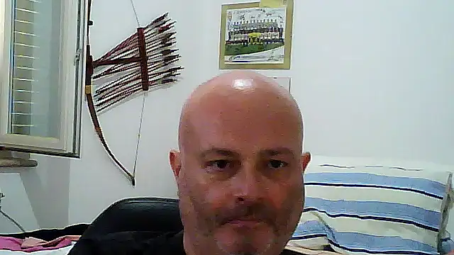 Alexis Bull online show from 06/12/26, 10:36