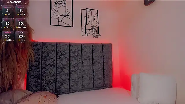 Snapshot of blonder_roux chatting on 09/26/25, 11:58 blonder roux online show from 09/26/25, 11:58