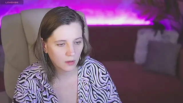 ValeryMurr online show from 12/19/25, 09:00