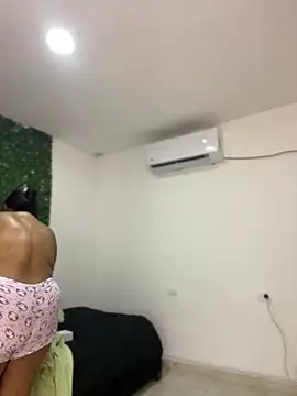 sashaoficial  online show from 03/06/26, 11:34