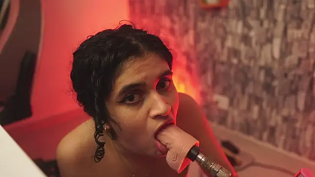 bonniie 98  online show from 04/10/26, 04:28