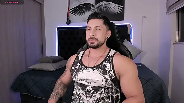 santi aesthetic online show from 03/29/26, 02:55