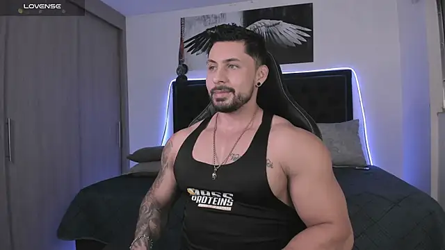 santi aesthetic online show from 04/11/26, 12:37