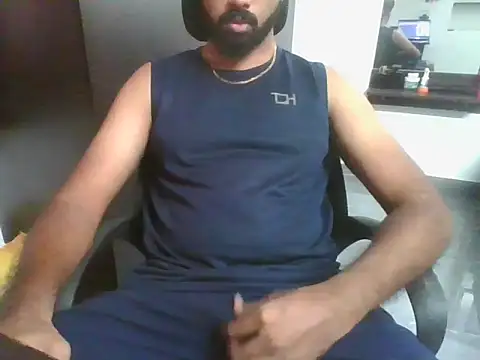 lovelyakash69 online show from 02/02/26, 05:39