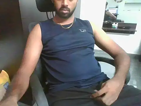 lovelyakash69 online show from 03/07/26, 10:12