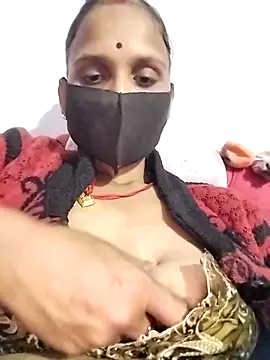 Snapshot of Soniy-Maax chatting on 02/04/26, 02:34 Soniy-Maax online show from 02/04/26, 02:34