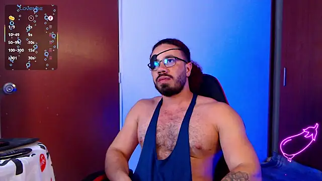 Snapshot of pirata_fitness chatting on 06/03/26, 02:44 pirata fitness online show from 06/03/26, 02:44