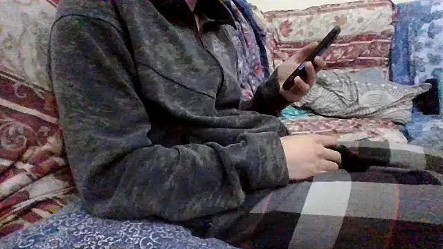 Snapshot of tipetto06 chatting on 10/25/25, 03:07 tipetto06 online show from 10/25/25, 03:07