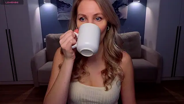 MelanieBennett online show from 04/11/26, 07:45