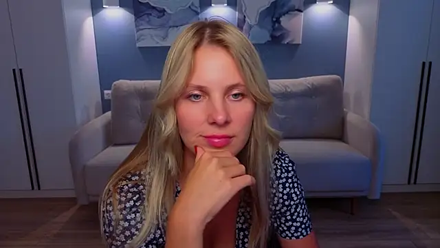 MelanieBennett online show from 06/29/26, 10:15