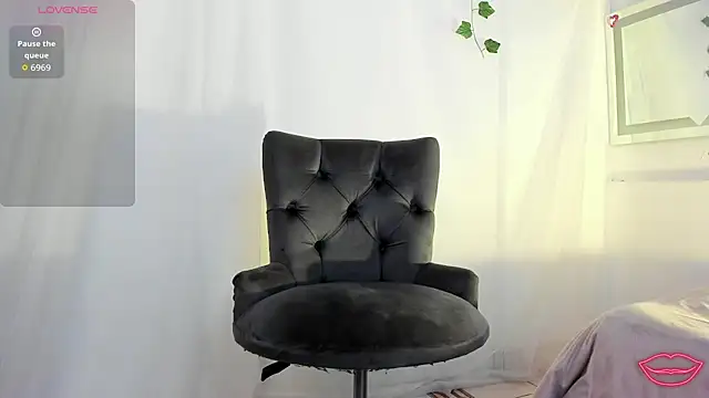  Orquidea  online show from 02/26/26, 01:21