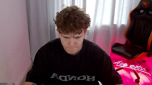 DanyDavis online show from 04/18/26, 08:51