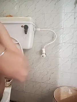 Desi Bhabi 01 online show from 10/09/25, 06:44