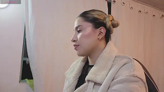 saaya tay online show from 03/20/26, 03:11