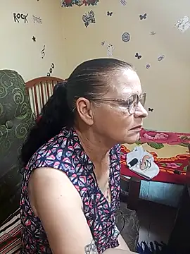 katrina perez online show from 09/16/25, 03:57