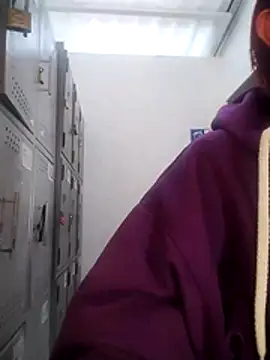 Cerecitaa02  online show from 11/22/25, 11:20