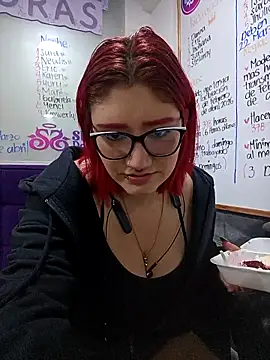 Cerecitaa02  online show from 04/06/26, 11:49