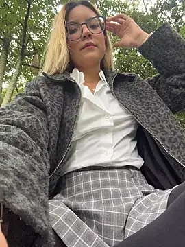 Pretty roxxyy online show from 02/23/26, 12:13