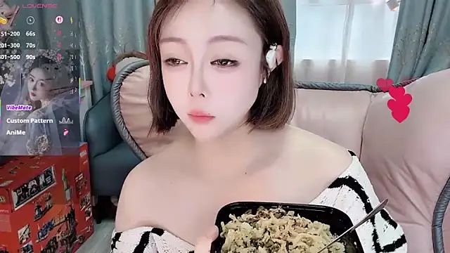 Snapshot of Meng-MM chatting on 09/28/25, 04:29 Meng-MM online show from 09/28/25, 04:29