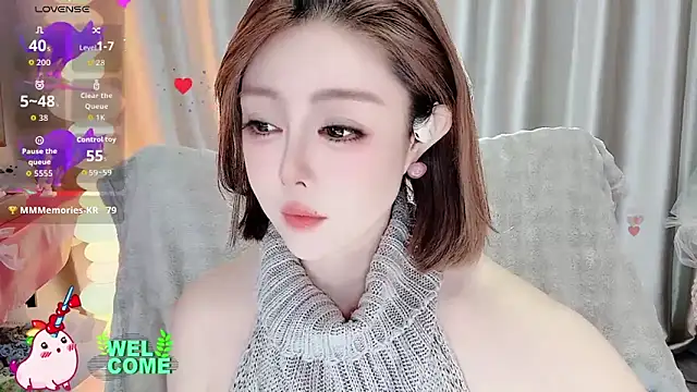 Snapshot of Meng-MM chatting on 11/07/25, 02:06 Meng-MM online show from 11/07/25, 02:06