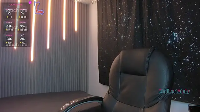 OliverTwinky online show from 02/13/26, 02:13