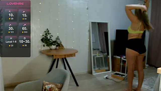 Snapshot of Eva___forever chatting on 11/15/25, 01:14 Eva forever online show from 11/15/25, 01:14