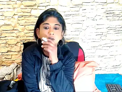 IndianPleasurez1 online show from 09/29/25, 05:40