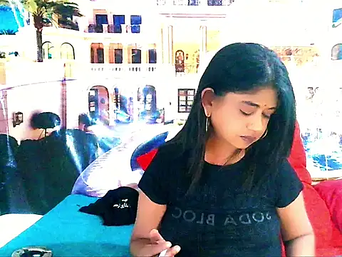 IndianPleasurez1 online show from 01/05/26, 05:38