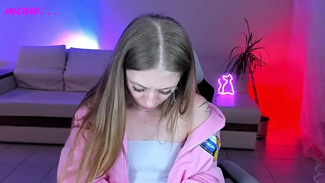 SweetMeeow online show from 11/05/25, 01:27