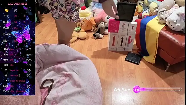 w3tkittty online show from 09/12/25, 10:32