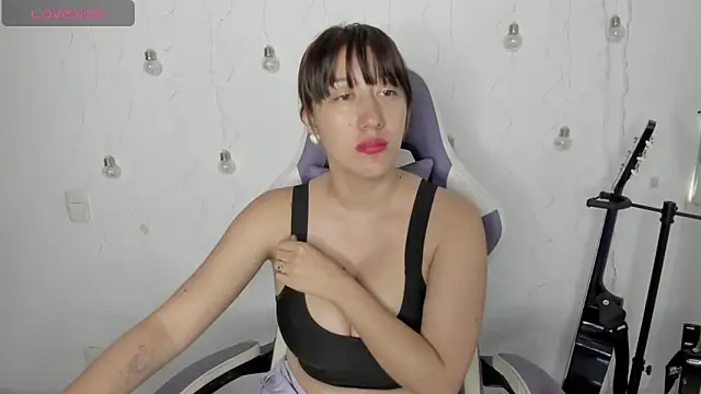 Lissa Kim1 online show from 01/12/26, 01:05