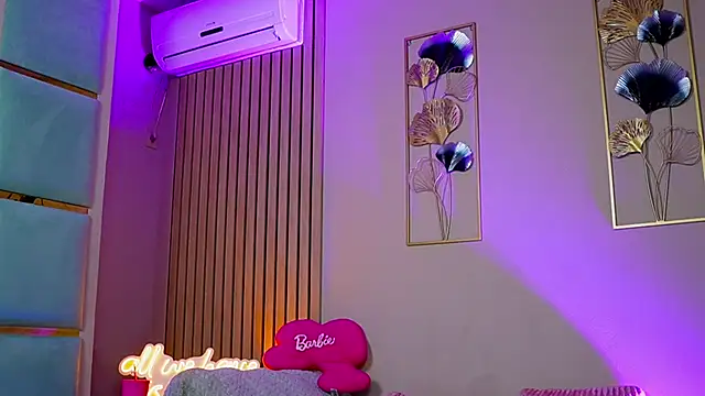 SabrinaJade online show from 10/17/25, 05:32