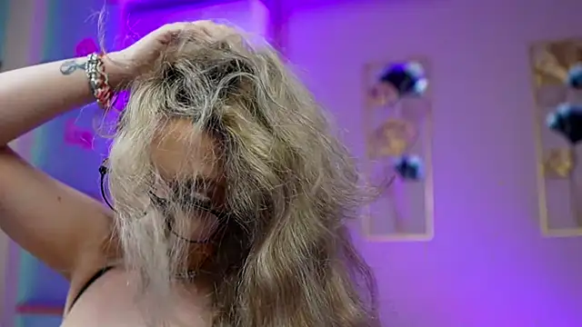 SabrinaJade online show from 03/26/26, 06:41