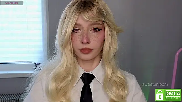 sweetuniporn online show from 09/15/25, 09:31