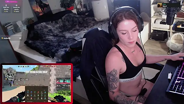 Snapshot of Horny_Makima chatting on 10/02/25, 10:00 Horny Makima online show from 10/02/25, 10:00