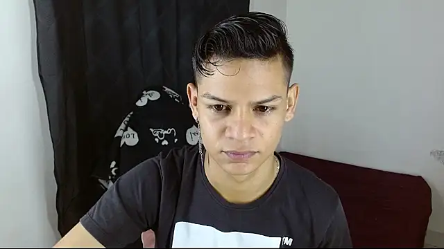 axce1 boy24 online show from 03/21/25, 02:07