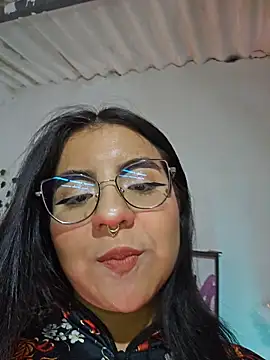 Maddy rosse12 online show from 12/17/25, 05:08