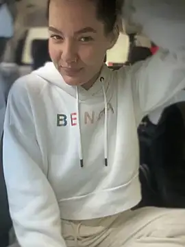 MeekyRich online show from 09/21/25, 01:40