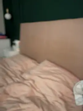 MeekyRich online show from 10/14/25, 04:24