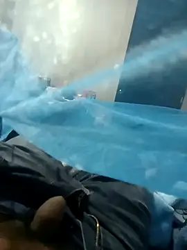 luuiss12 online show from 10/05/25, 01:42