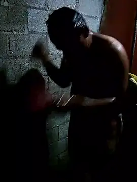 luuiss12 online show from 02/20/26, 05:48