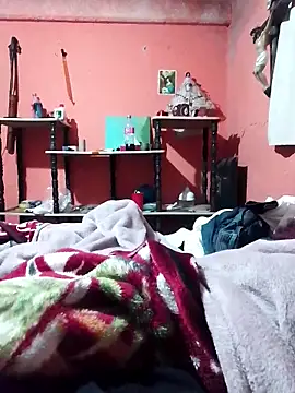 luuiss12 online show from 03/12/26, 09:48