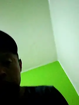 luuiss12 online show from 04/14/26, 11:49