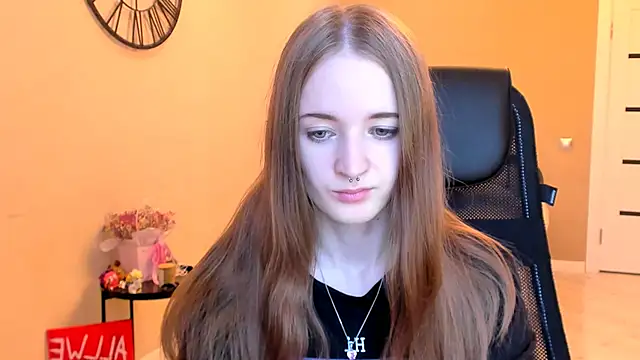 KateKayer online show from 11/09/25, 11:41