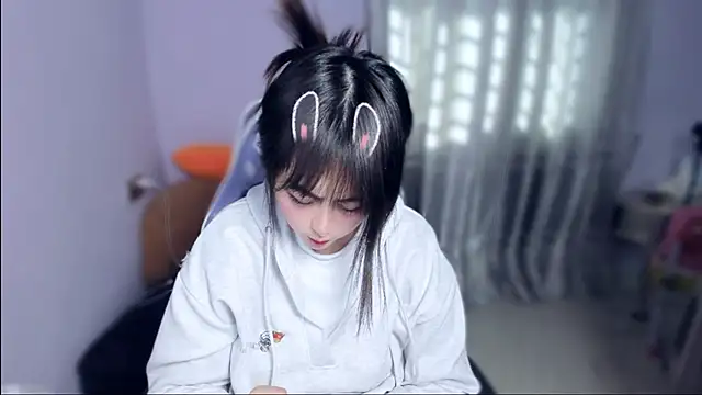 yuki3366 online show from 11/25/25, 07:30