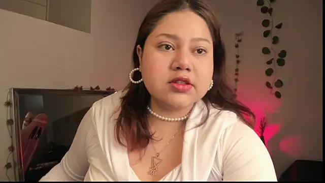 Paprika  online show from 09/15/25, 05:57