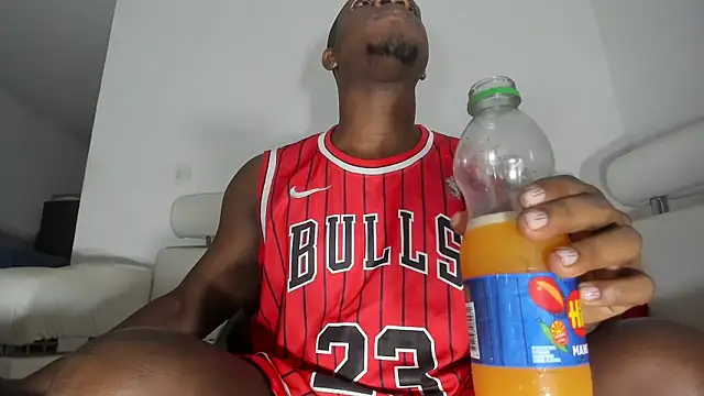 feliipehot online show from 10/21/25, 11:55